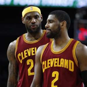 壹号娱乐正版APP-NBA前骑士球星曝内幕，詹姆斯和欧文决裂的真相，或许真不怪老詹