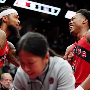 壹号娱乐正版APP-莺歌：巴恩斯的防守表现其他人做不到 他封盖杰伦·格林太疯狂了